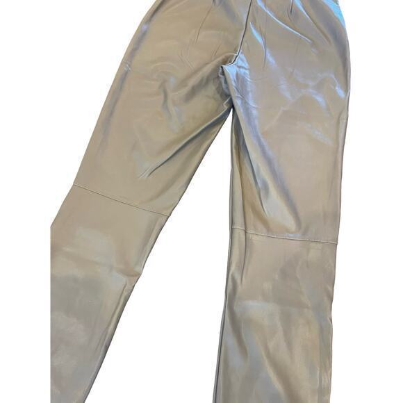 NWT Fabletics Vegan Leather Pull on Leggings in Willow‎ Bark Medium - Picture 11 of 15